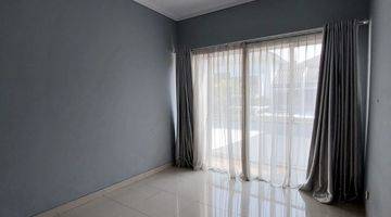 Gambar 2 Hot Sale Rumah Split Level Di Kebayoran Residence Bintaro Jaya Sektor 7