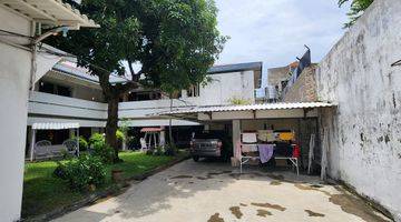 Gambar 4 Jual Rumah 2 Lantai Bagus di Jl. Anjasmoro Surabaya