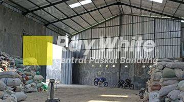 Gambar 1 Gudang Strategis di Sayap Taman Kopo Bandung