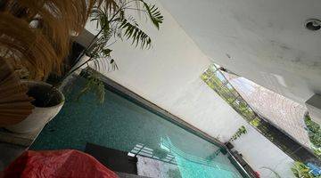 Gambar 3 Dijual Rumah Murah Forest Mansion Ada Pool Siap Huni