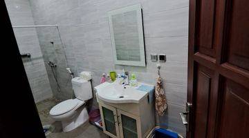 Gambar 5 Rumah Villa Valensia Pakuwon Indah Surabaya Full Furnish