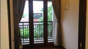 Gambar 5 4BR 3BT with Swimming Pool in Cilandak Jakarta Selatan