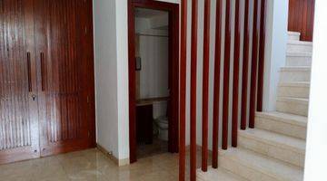 Gambar 5 A 2 storey 4BR 4BT with pool and yard in Cipete Jakarta Selatan