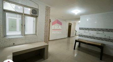 Gambar 2 Rumah Bagus Semi Furnished Cluster Metland Menteng