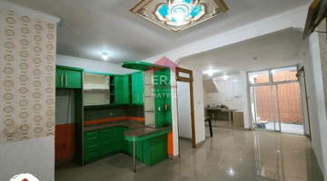 Gambar 1 Rumah Bagus Semi Furnished Cluster Metland Menteng