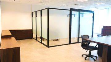 Gambar 2 Ruang Kantor Semi Furnished di Menara Prima