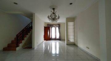 Gambar 1 Dijual Cepat Rumah Bagus Semi Furnished Antapani