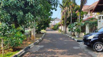 Gambar 2 Rumah Tempat Tinggal berlokasi di Blok-H,  Cinere,Depok