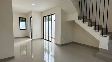 Gambar 2 Rumah 2 Lantai Bagus Siap Huni Di pondok cabr Unfurnished