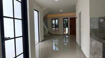 Gambar 3 Rumah 2 Lantai Bagus Siap Huni Di pondok cabr Unfurnished