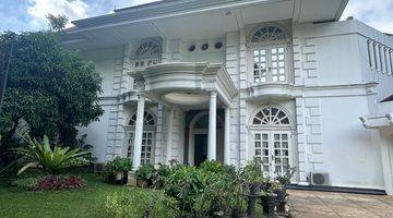 Gambar 1 Rumah Mewah Full Furnished di Karawaci Dijual Cepat Aja!