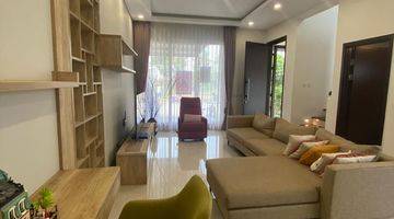 Gambar 1 Rumah Cantik Siap Huni Furnished Dijual Cepetan Aja!