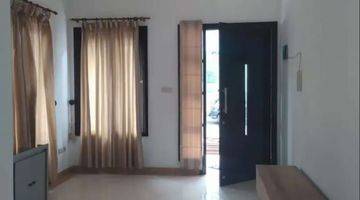 Gambar 2 Rumah Townhouse Dijual Cepat Aja!