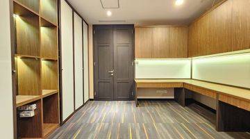 Gambar 5 Office Equity Tower Dijual Interior Bagus Semi Furnished 