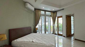 Gambar 3 Rumah Mewah di Menteng Tema Modern Ethnic High Ceiling