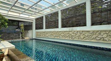 Gambar 1 Rumah Mewah di Simprug Golf 4 Lantai Dengan Garden Swimming Pool