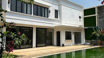 Gambar 1 Rumah Mewah di Kemang Utara 5Bedrooms 760m2 Swimming Pool Bagus