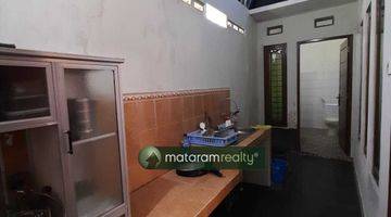 Gambar 5 Mr 063353 Disewakan Rumah 2lt Didalam Perum Dekat Uty, Jcm Mall