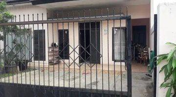 Gambar 1 Rumah Dijual Di Perum Bumi Puspitek Asri Dekat Bsd