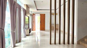 Gambar 2 Rumah Hoek 2lt 11x20 221m Type 4kt Pondok Pinang Jakarta Selatan