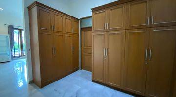 Gambar 2 Rumah tinggal asri DiAmpera Jakarta Selatan, furnished dan siap huni