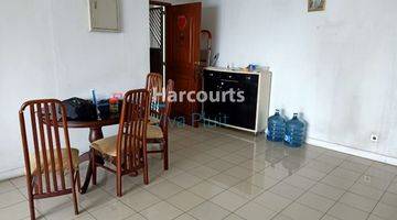 Gambar 2 Apartemen Menara Marina Condominium, Pantai Mutiara. Murah Nego 