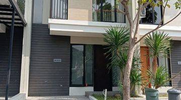 Gambar 1 Rumah Semi Furnished Northwest Lake Park Citraland Surabaya Barat