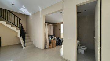 Gambar 5 Rumah Semi Furnished Palma Grandia Northwest Citraland Surabaya