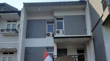 Gambar 1 Rumah 2lt Dalam Komplek Harga Ramah Di Cinere