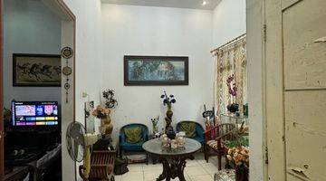 Gambar 2 Dijual Rumah Semi Furnish di Daerah Klambir V