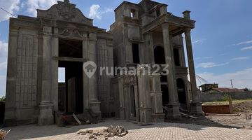 tampak depan dijual rumah cantik daerah ringroad