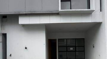 Gambar 1 Dijual Rumah 2.5 Lantai Siap Huni di Daerah Ringroad