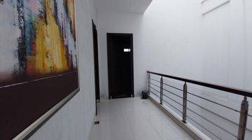 Gambar 2 Dijual Rumah 4 Lantai Shmjalan Bakan Batu Full Furnished