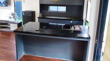 Gambar 1 Rumah Kontainer dalam Komplek Peeumahan, Semi Furnished