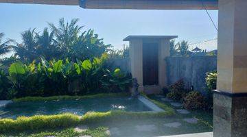 Gambar 1 Villa with ricefield view in Sayan, near Penestanan, Ubud 