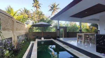 Gambar 1 Villa with Jungle and river  view in Katiklantang near Penestanan, Ubud area
