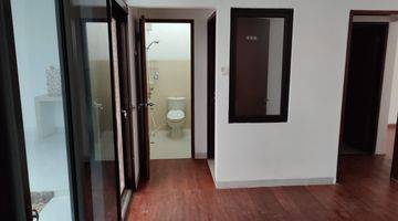 Gambar 3 Dijual Rumah Siap Huni di Emerald Terrace Bintaro Jaya