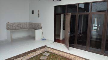 Gambar 5 Dijual Rumah Siap Huni di Emerald Terrace Bintaro Jaya