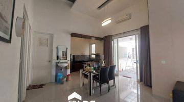 Gambar 5 Rumah Bagus Furnished Dekat Tol Krapyak Graha Padma Semarang