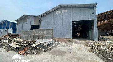 Gambar 3 Gudang Luas Ada Loading Dock In And Out Kic Gatsu Ngaliyan