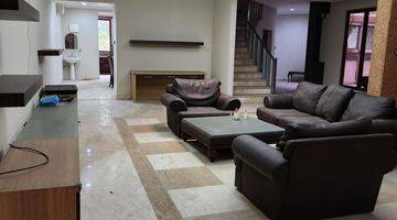 Gambar 1 Dijual Rumah Puri Jimbaran Ancol Semi Furnished