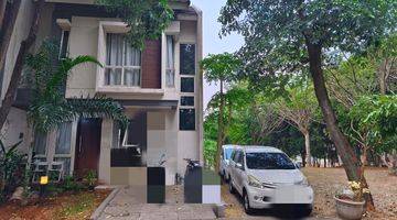 Gambar 1 Rumah di The Green BSD jual cepat