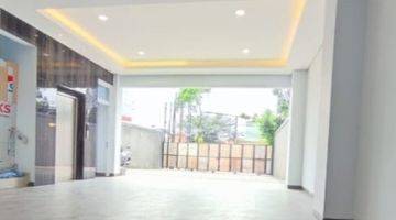 Gambar 2 Gedung Kantor Mewah di Jalan Utama di Cawang LT 279 m2, LT 726 m2