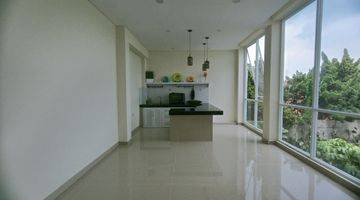 Gambar 5 Rumah 3 LT, Private Pool Dlm Perumahan di Cipinang Jakarta Timur