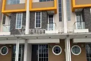 Gambar 1 Dijual Rumah Pik 2 Uk 4,5x10 3 Lantai Harga 1,55M 