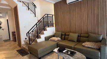 Gambar 1 Rumah disewakan pik2 uk 4.5x12.5 Full renovasi mewah bagus 