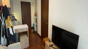 Gambar 3  Disewakan Unit 1BR Signature Park Grande, View Pool, Furnished