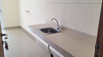 Gambar 2 Apartemen Baru B Residence Unfurnished 