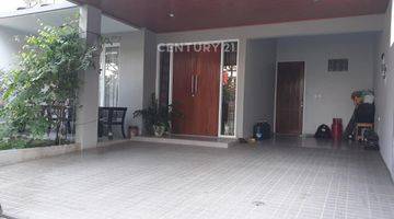 Gambar 3 Dijual Rumah Bagus Dan Rapi Di De Latinos BSD 7496 