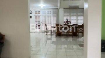 Gambar 4 RUMAH BESAR 2 LANTAI FULL FURNISHED DI BOULEVARD LEGENDA WISATA